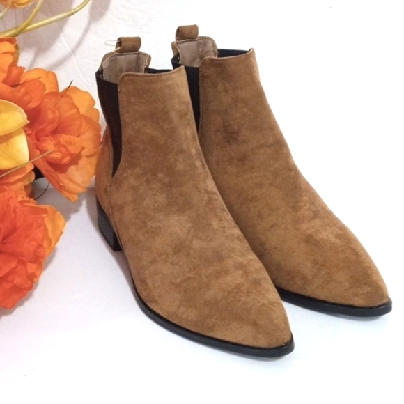 Seven7 Shoes - SEVEN 7 FAUX SUEDE LITE BROWN BLACK POINTED TOE PULL-ON ANKLE BOOTS SIZE 7 NWT